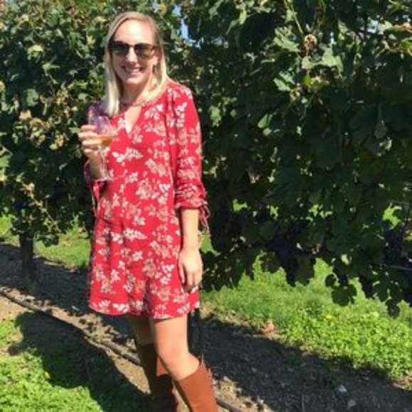 Meet the Posher, Miranda - Picture 2 of 2